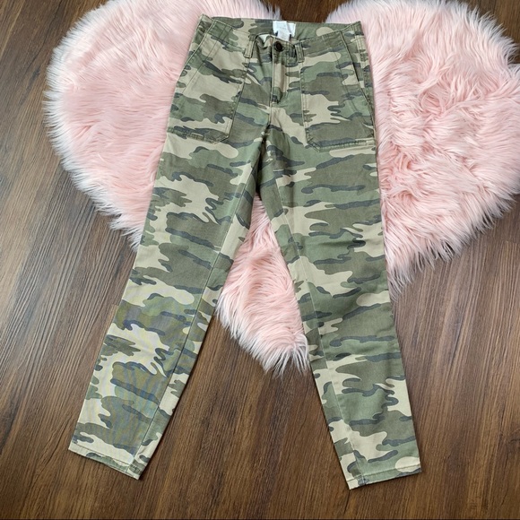 Caslon Camo Cargo Pants 
